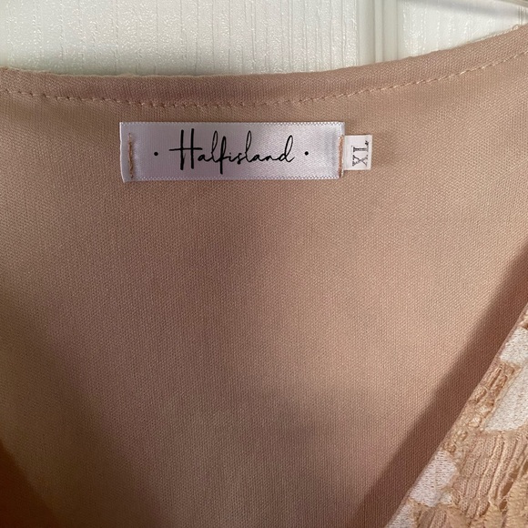 Lace Dress - Picture 6 of 6